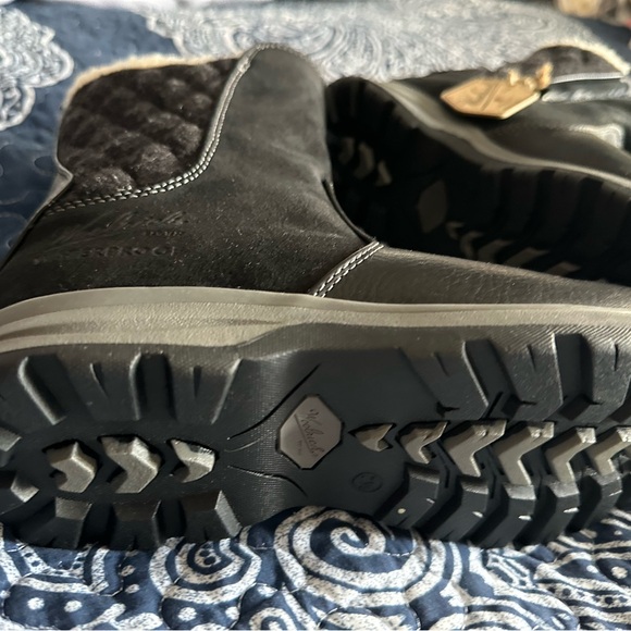 Woolrich black womans boots Size 7 1/2.  Never been worn.  🖤 - Picture 14 of 15